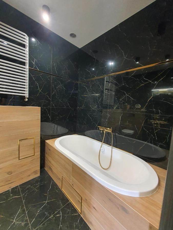 Apartament Dubaj Gliwice Exteriör bild